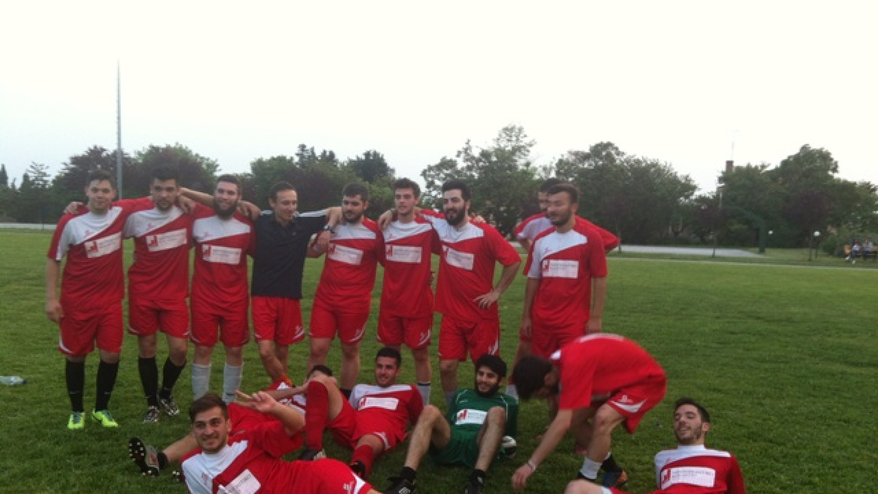 Metropolitan College Mini Soccer team wins the 2015 College Tournament
