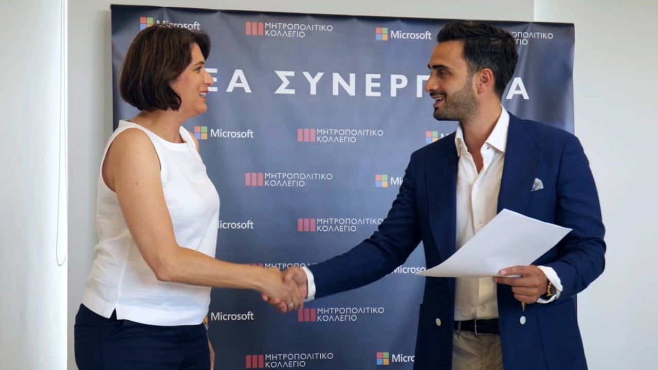 Το Μητροπολιτικό Κολλέγιο και η Microsoft υπέγραψαν συμφωνητικό συνεργασίας