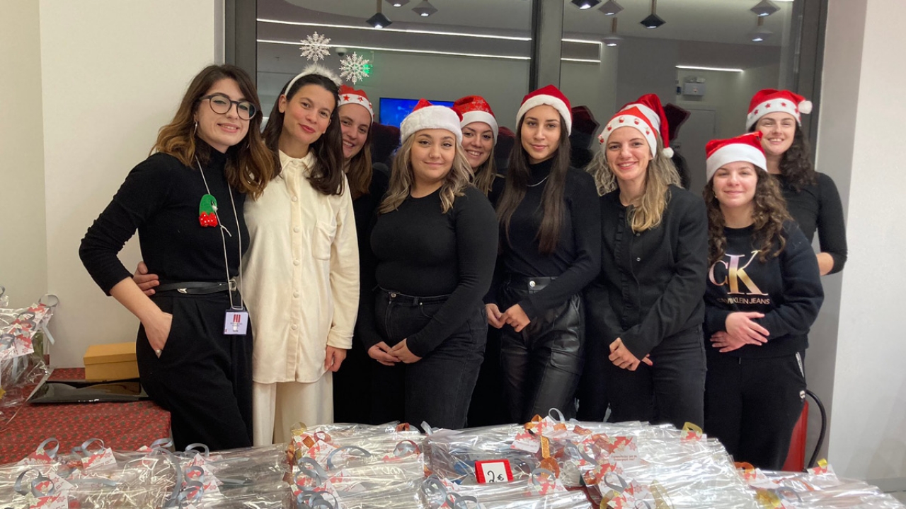 Christmas Bazaar από το Μητροπολιτικό Κολλέγιο για τα Χριστούγεννα του 2022