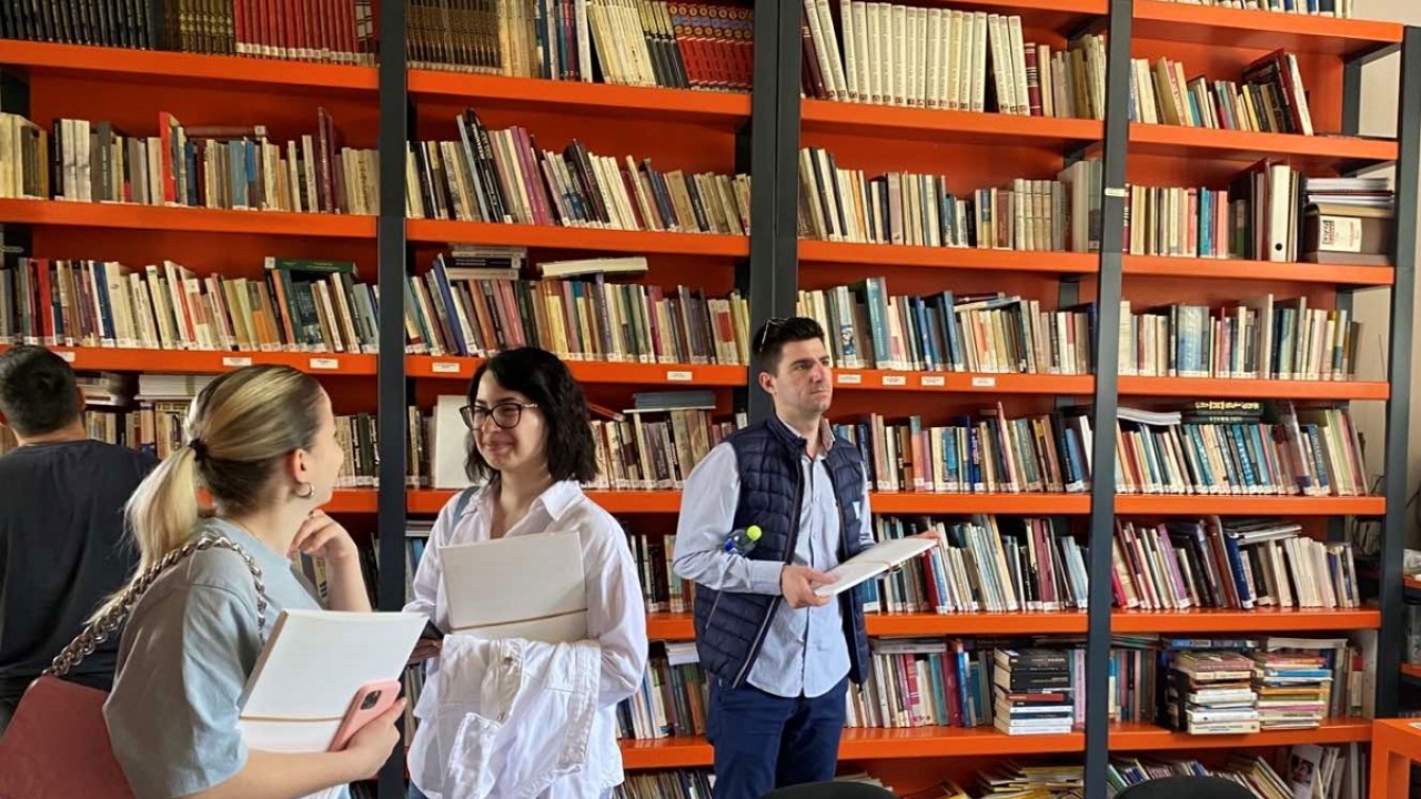 Πρωτοετείς φοιτητές Ψυχολογίας του Μητροπολιτικού Κολλεγίου στη θεραπευτική κοινότητα ΚΕΘΕΑ ΕΞΟΔΟΣ